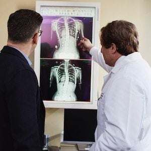 ACCC alleges HealthEngine manipulated reviews, misused patient data
