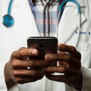 Joint telehealth development to assist in diagnosing respiratory disease