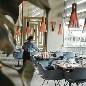 Tasmanian restaurants, cafes and pubs to reopen next Monday as roadmap revealed Tasmanian restaurants, cafes and pubs to reopen next Monday as roadmap revealed