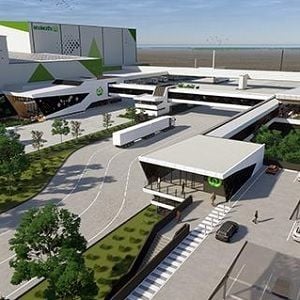 Woolies, Qube to spend at least $1.1 billion on automated distribution centres in Sydney