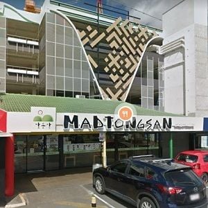 One new case in QLD ahead of border closure to Sydneysiders One new case in QLD ahead of border closure to Sydneysiders