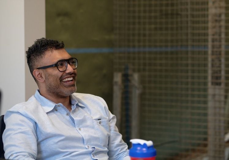 Supplements czar Izhar Basha wins Sydney Young Entrepreneur Award