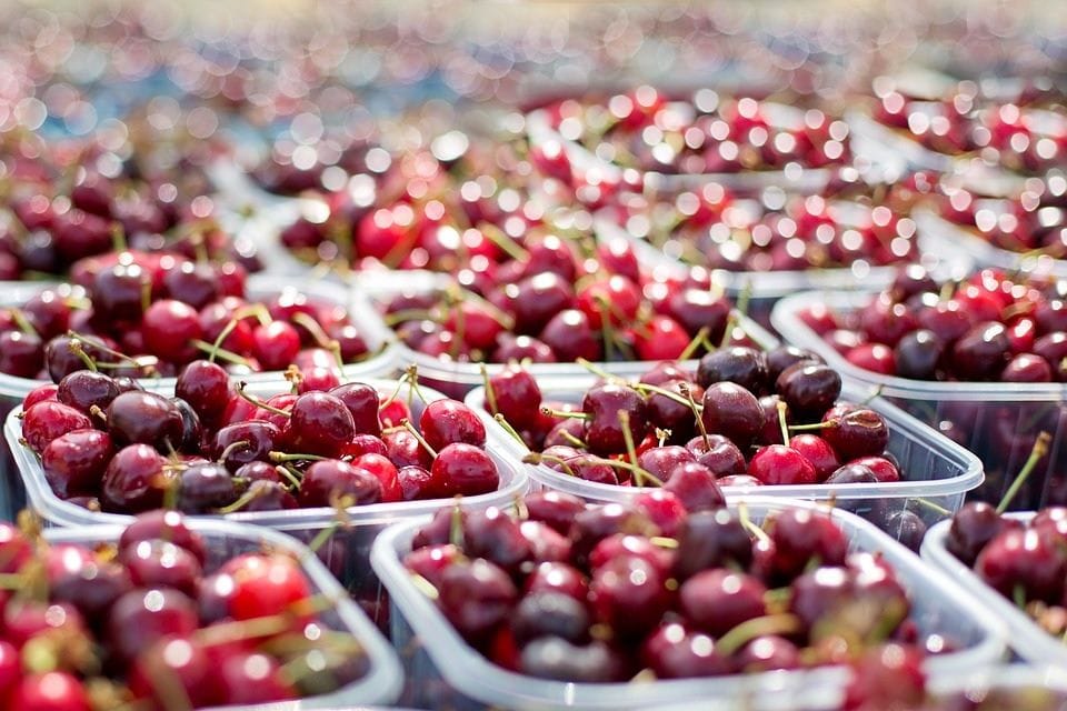 "Business as usual" for Aussie cherry exports to China despite trade tension whispers
