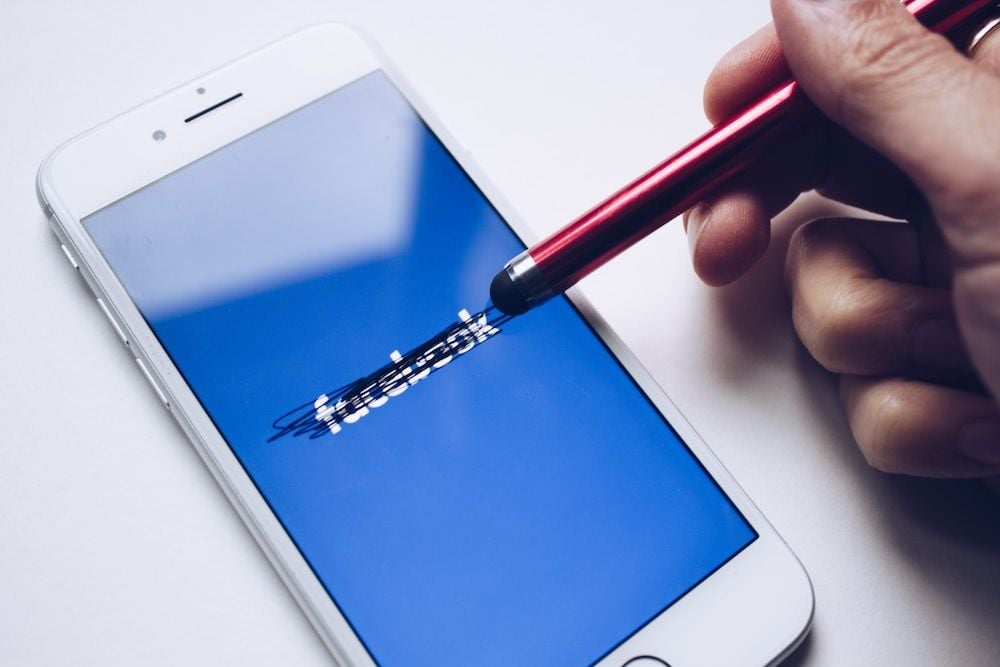 Game on Facebook: How to bypass the social media giant