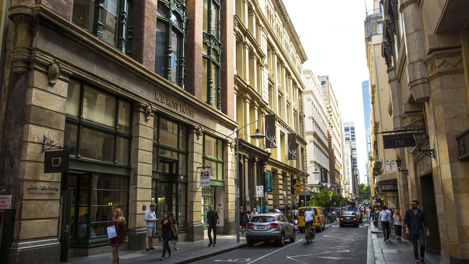 Justin Hemmes takes laneway foothold in Melbourne