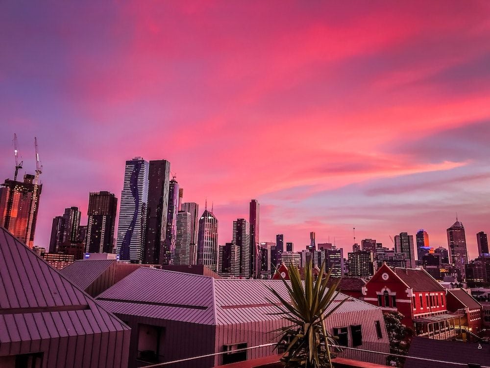 "Stranger-to-stranger" transmission fears mount as Melbourne reports three new cases "Stranger-to-stranger" transmission fears mount as Melbourne reports three new cases