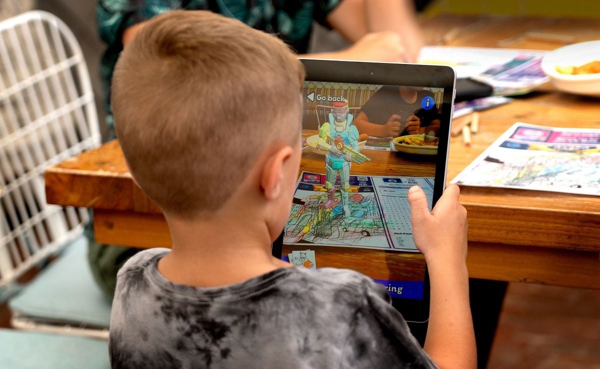 Grub Lab kicks off augmented reality play pack in restaurants with NRL partnership