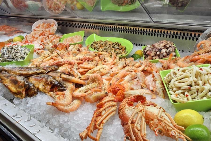 ACCC gives the nod to Woolworths' $552m foodservice acquisition