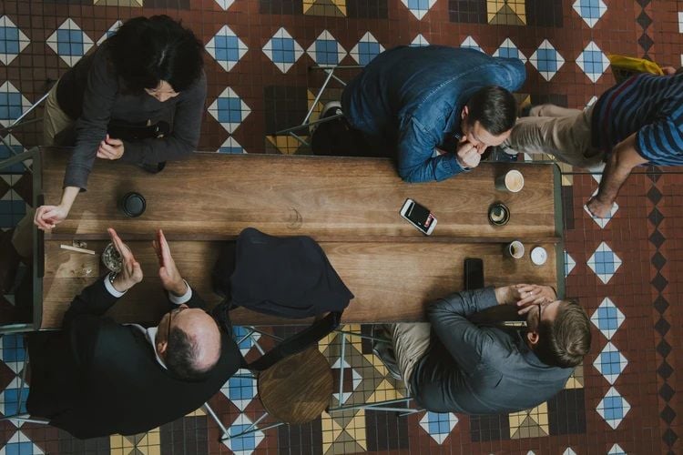 Deloitte forecasts wining and dining to drive retail growth at expense of apparel, household goods