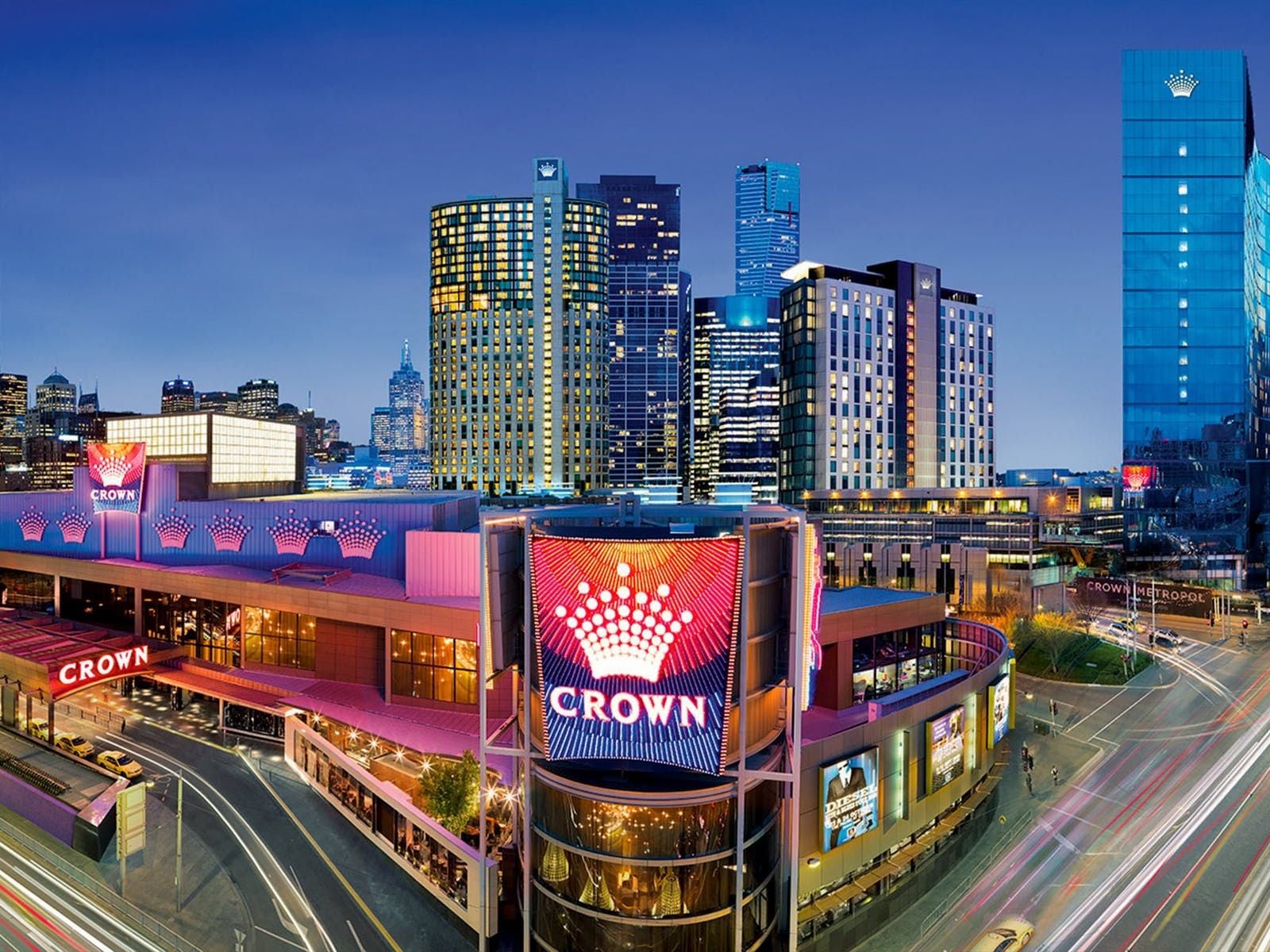 Crown Melbourne CEO Xavier Walsh steps down