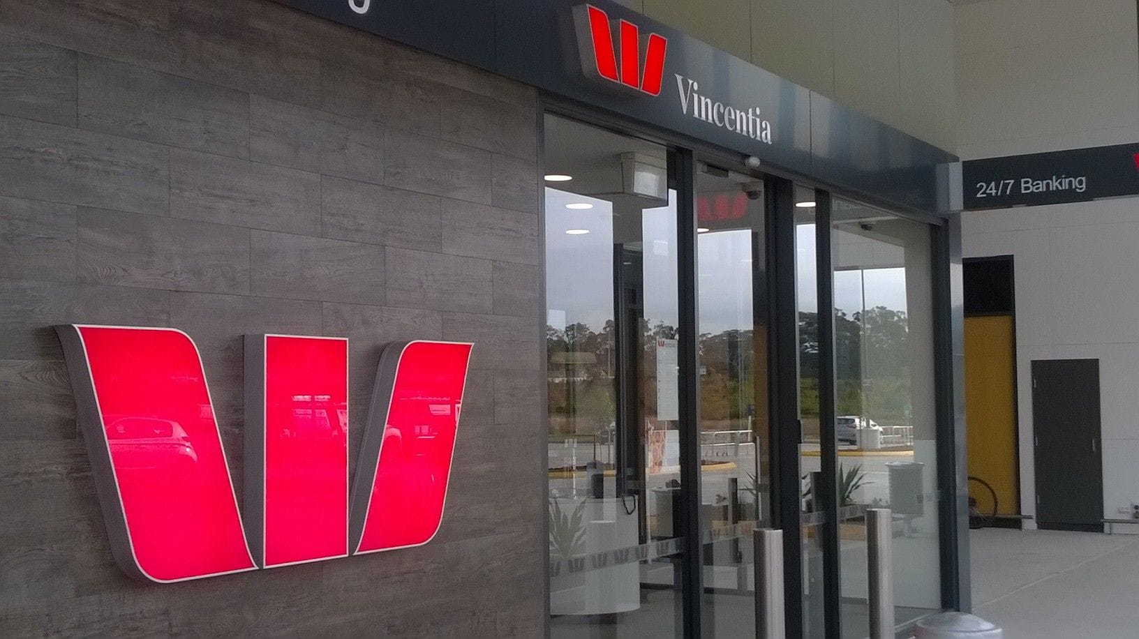 Westpac sells life insurance business for $900 million