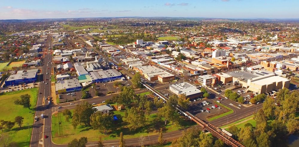 Dubbo to go into lockdown as virus continues to spread in regional NSW