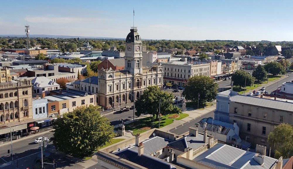 Ballarat back in lockdown tonight over concerns virus widespread in community Ballarat back in lockdown tonight over concerns virus widespread in community