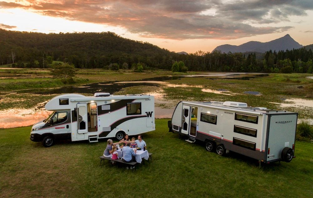 Apollo looking to merge with NZ tourism giant thl