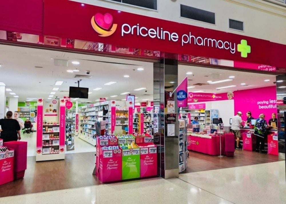 Woolworths pulls out of bidding war for Priceline owner API