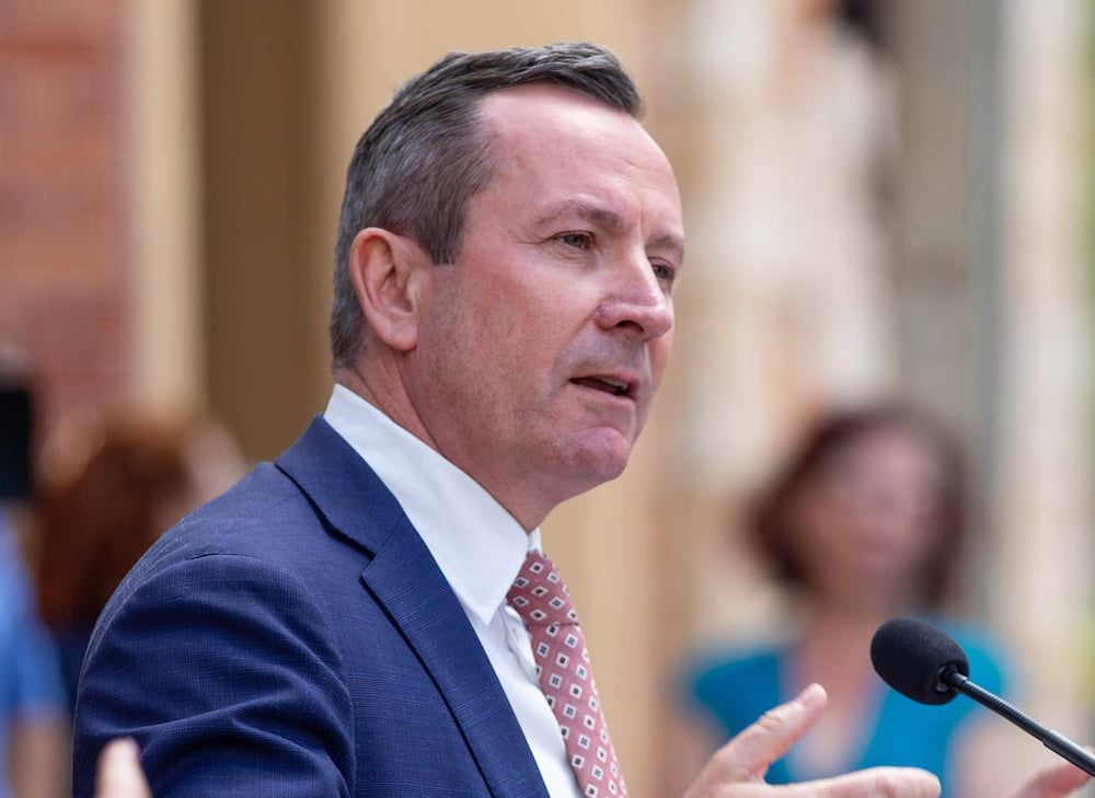 WA reinstates mask mandate after reporting two new local cases of COVID-19 WA reinstates mask mandate after reporting two new local cases of COVID-19