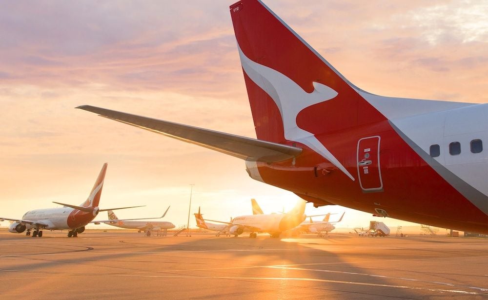 Qantas sets up runway to slashing carbon emissions by 2030