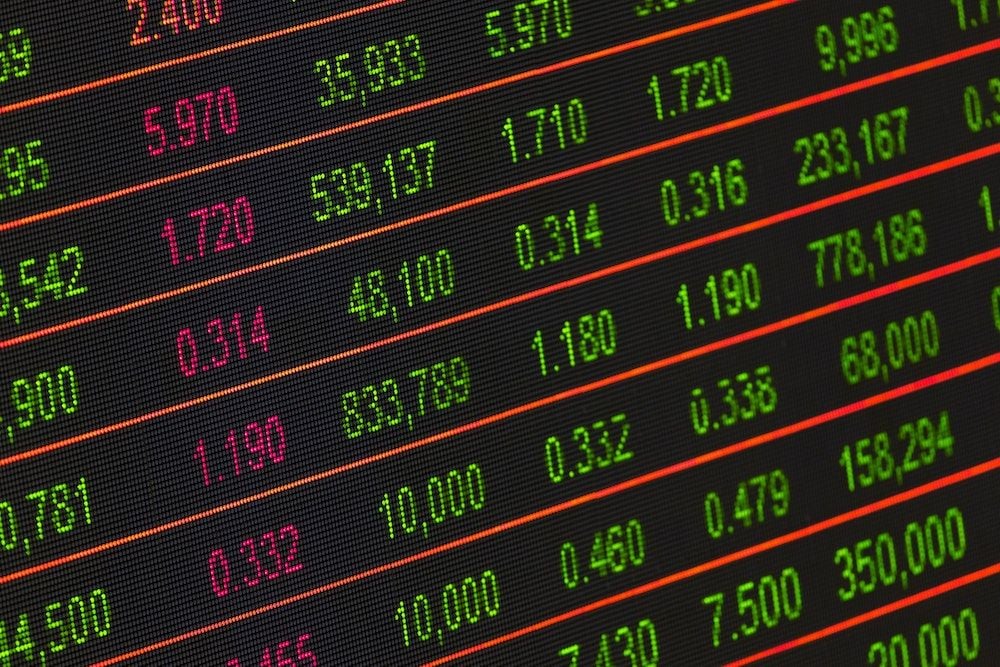 ASIC strips Dixon Advisory of financial services licence