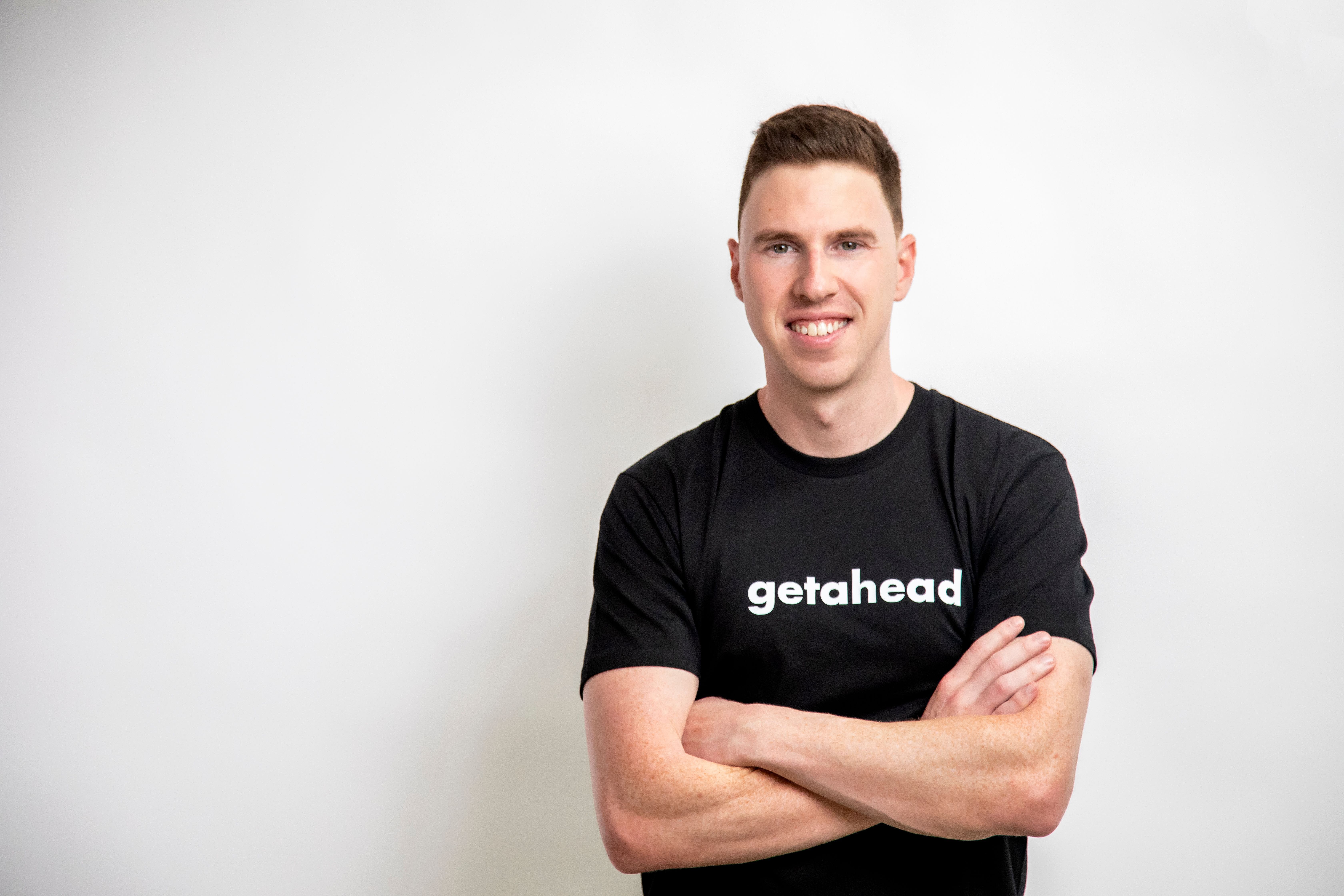 Getahead declares the resume dead by offering a swipe right for that new job