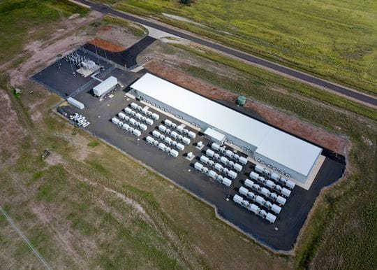 AGL powers up Queensland's largest operational battery project
