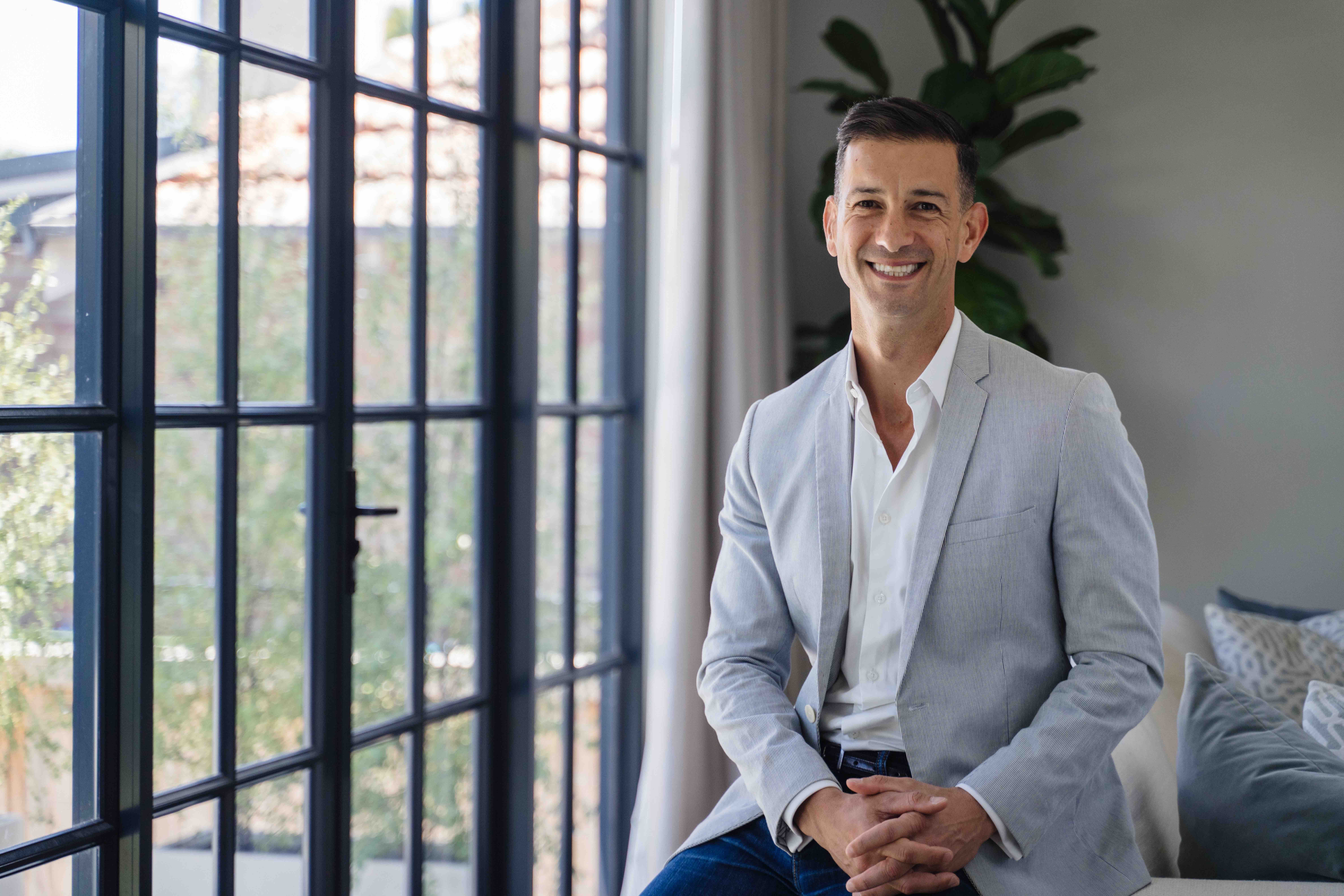 VentureCrowd teams up with MakerX to build Vest, a world-first blockchain wealth-tech platform