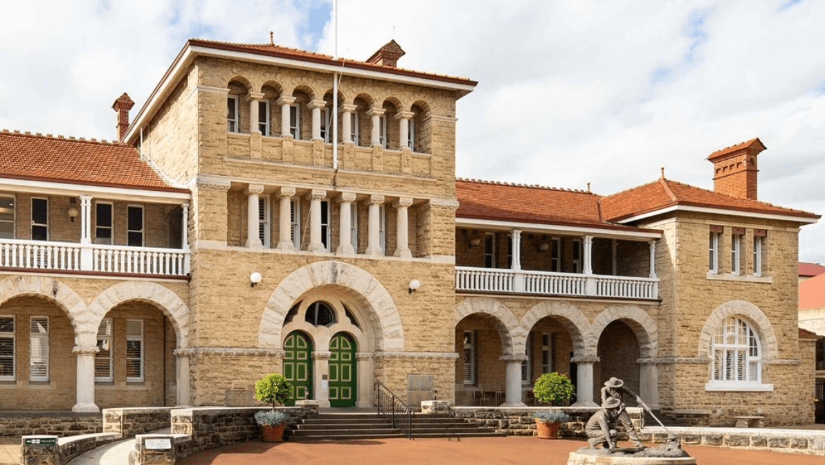 Perth Mint in guarded response to 9b 'doped' gold scandal