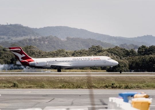 High Court upholds ruling that Qantas illegally outsourced 1,700 ground-handler jobs