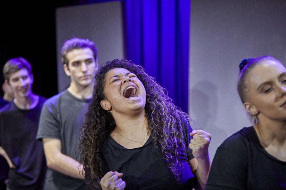 Brisbane performing arts school APAC acquired by Global Education Holdings