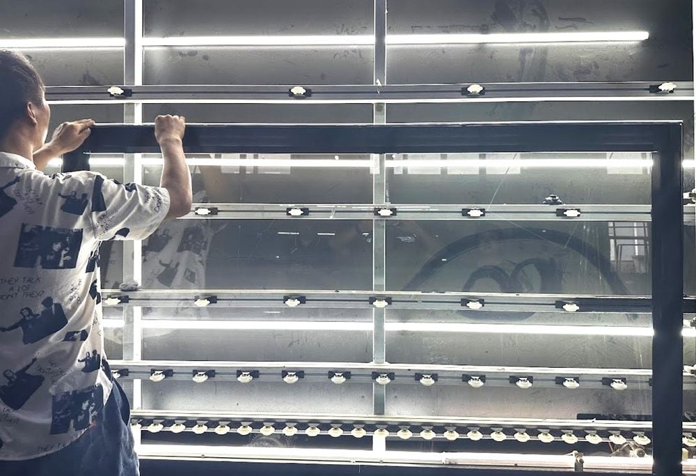 Breakthrough electricity-generating solar window order for ClearVue Technologies