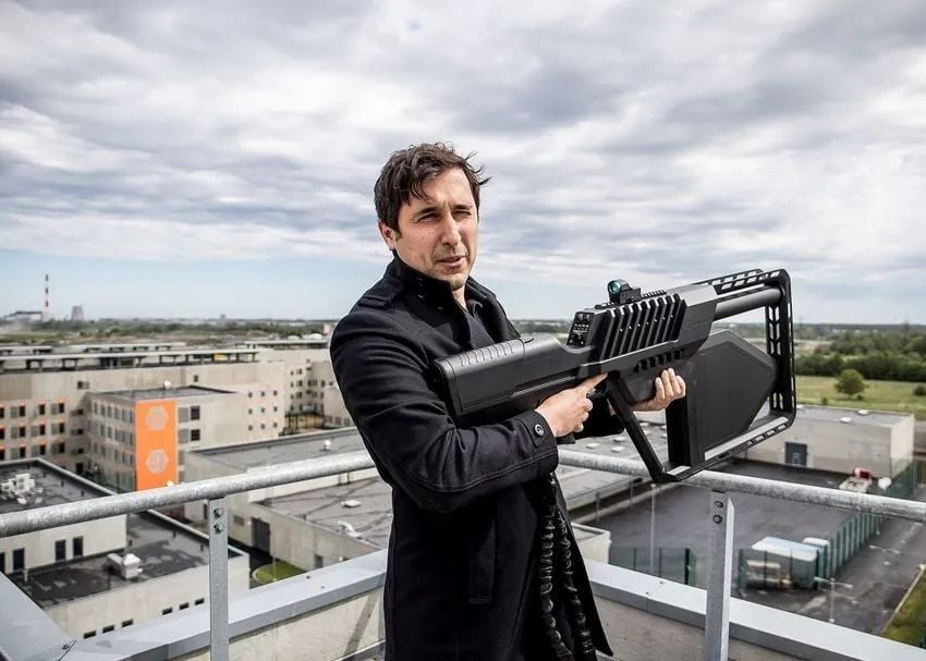 DroneShield lifts capital raise to $105m as investors flock to defence tech