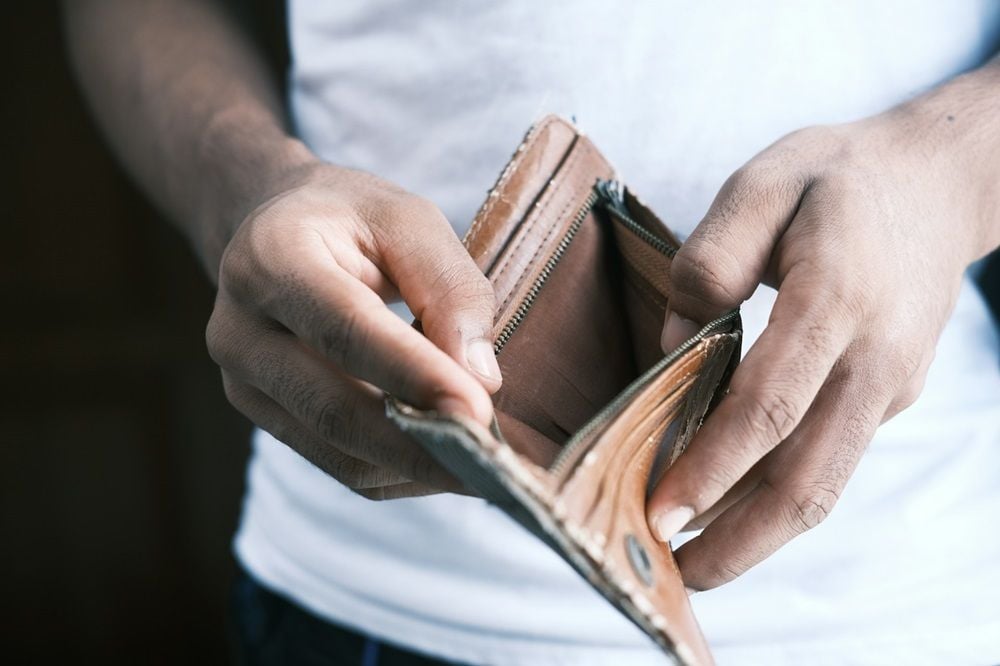 ATO crackdown on tax debts leads to 50pc spike in insolvencies above pre-COVID levels