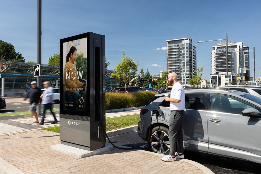 JOLT launches in Canada with plans to grow EV fast-charge network to 5,000 locations
