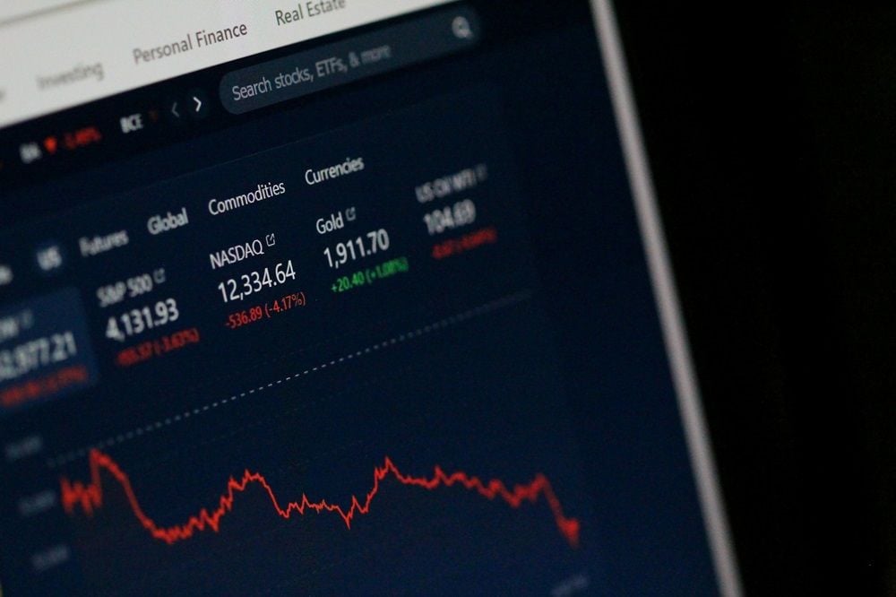 Bidding war looming for Selfwealth as AxiCorp trumps Bell Financial with $53m bid