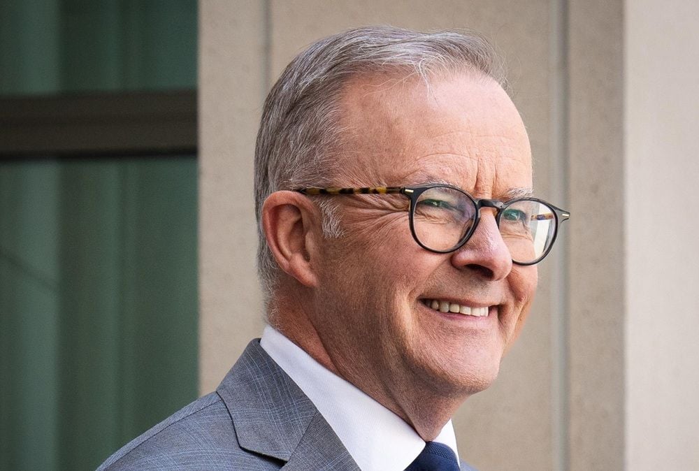 Australia won't join "race to the bottom" after US imposes 10pc tariff