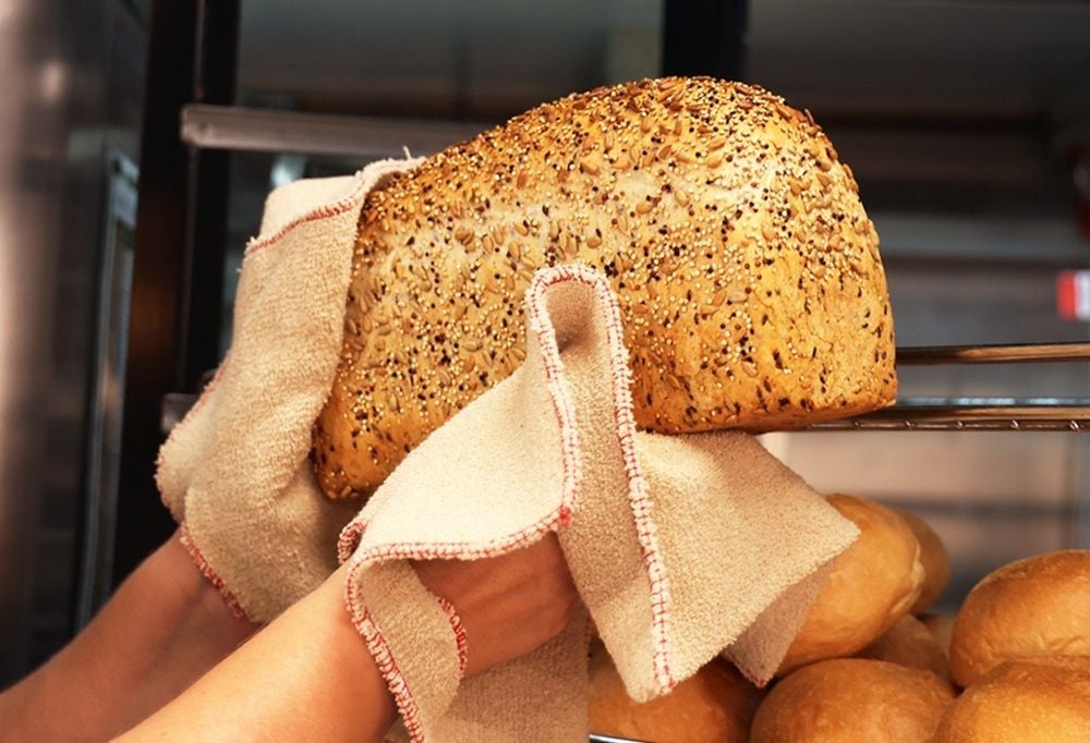 RFG heads for the exit with Brumby&rsquo;s as bakery chain impairment tips result into the red