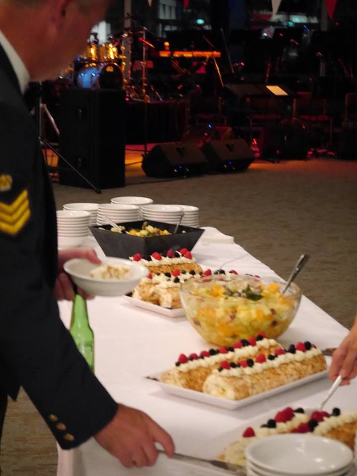 Dinner Parties Image -575dea19181af