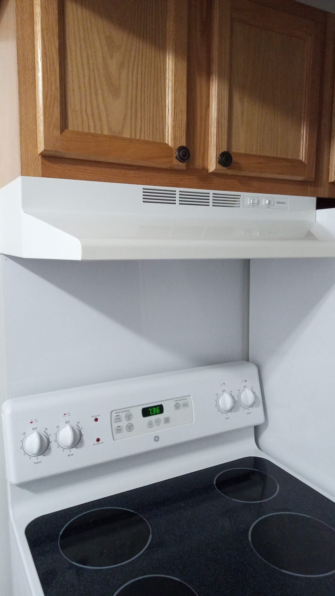 Colonial Manor Appartments Image -65e7263a1bc8f