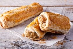 PACK OF SAUSAGE ROLLS