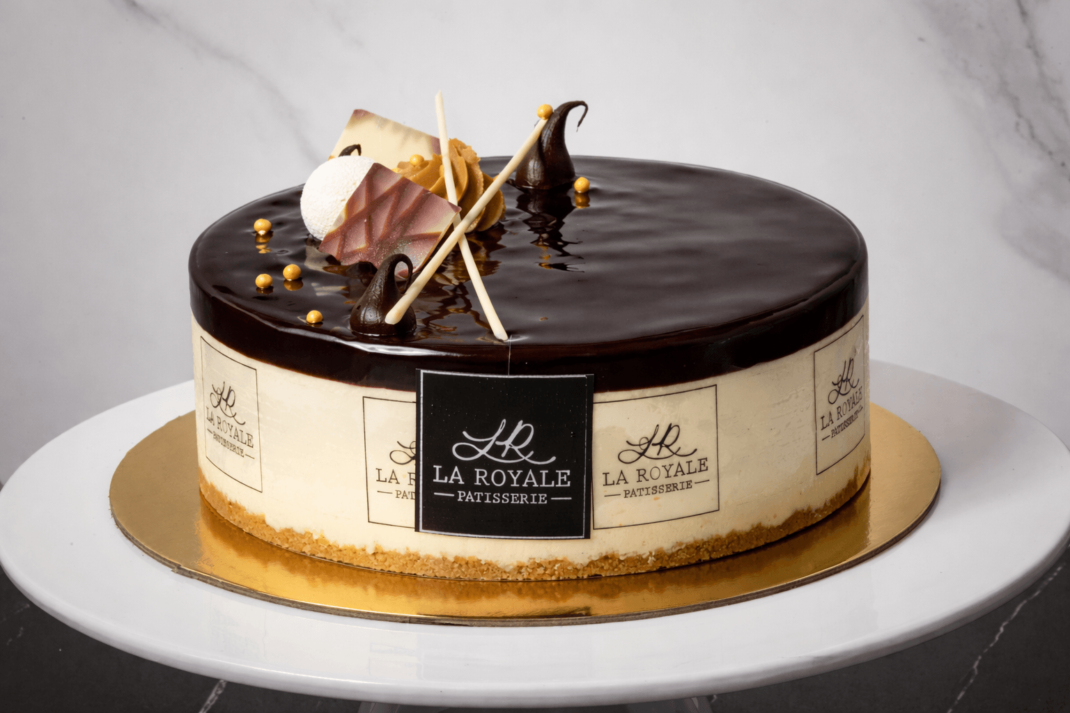 CHOCOLATE CHEESECAKE