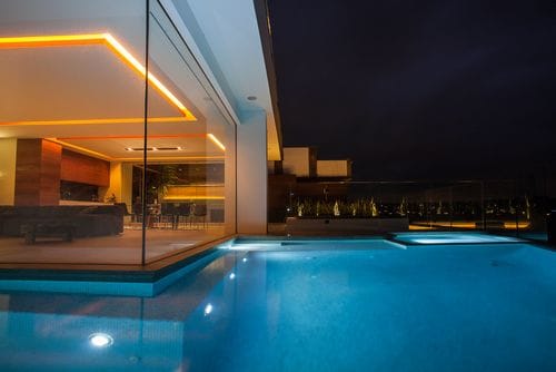 Swimming Pool Features Image -5654273220e29