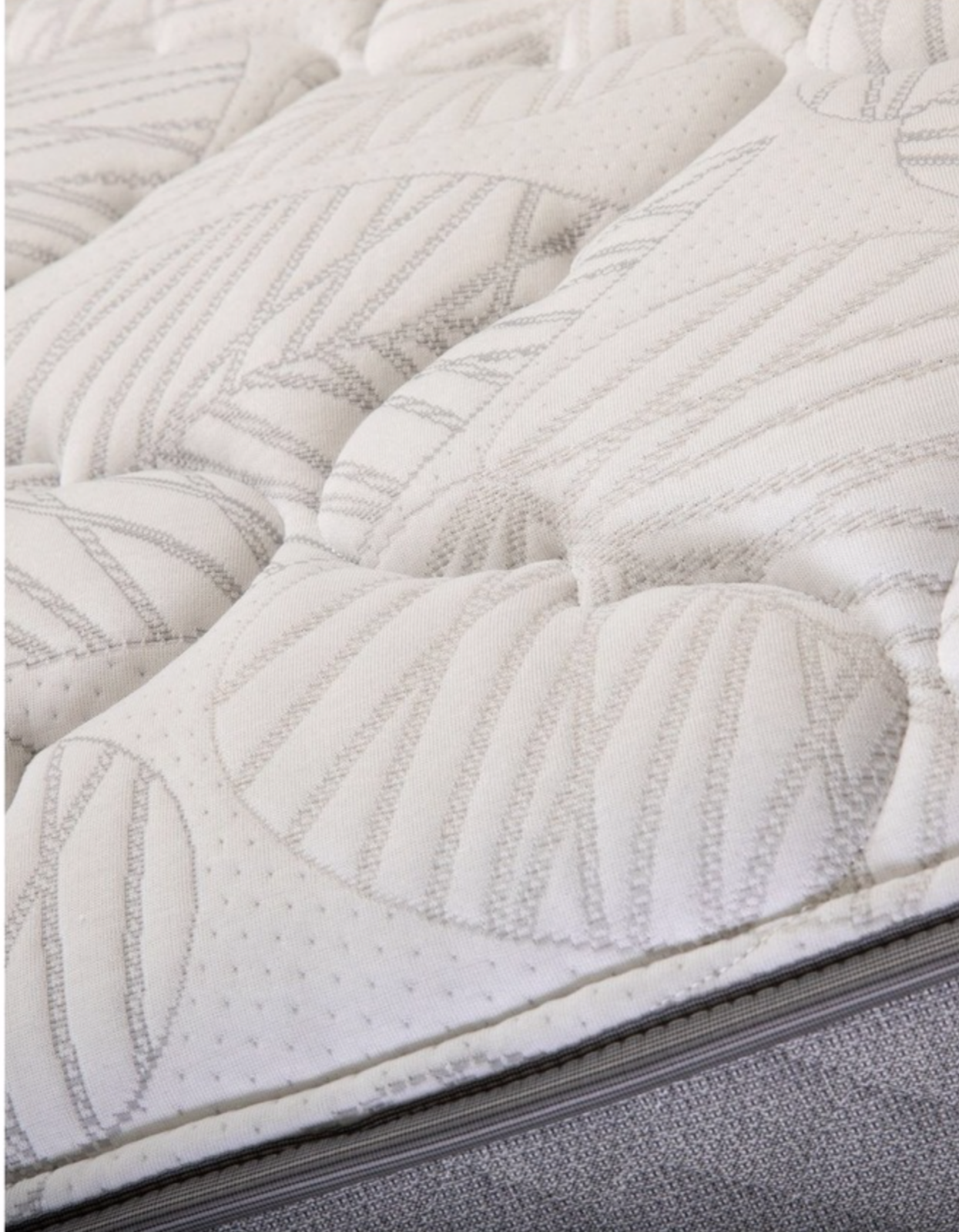 SIESTA BED Firm Ensemble Mattress and Base