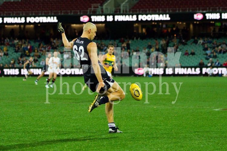 Jake Veide - 100 Games Image -57512e9146e47