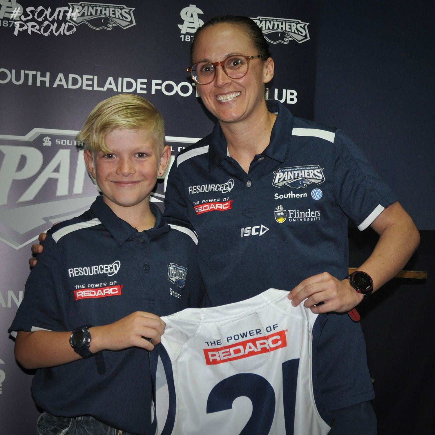 Women's Season Launch 2019 Image -5c5d1f667f397
