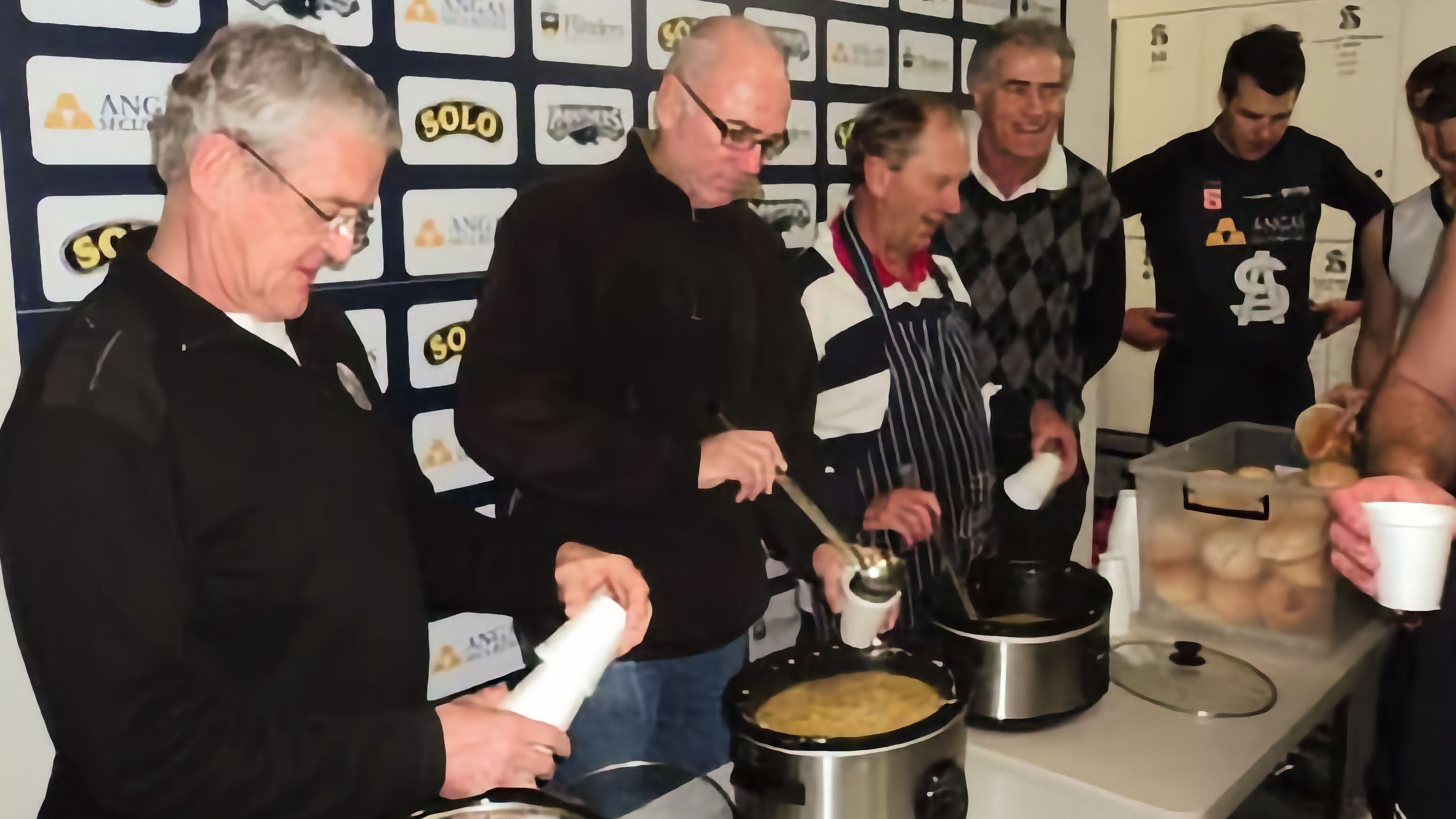 Senior Player Soup Night PastPlayersandOfficials Image -6937b317ef727