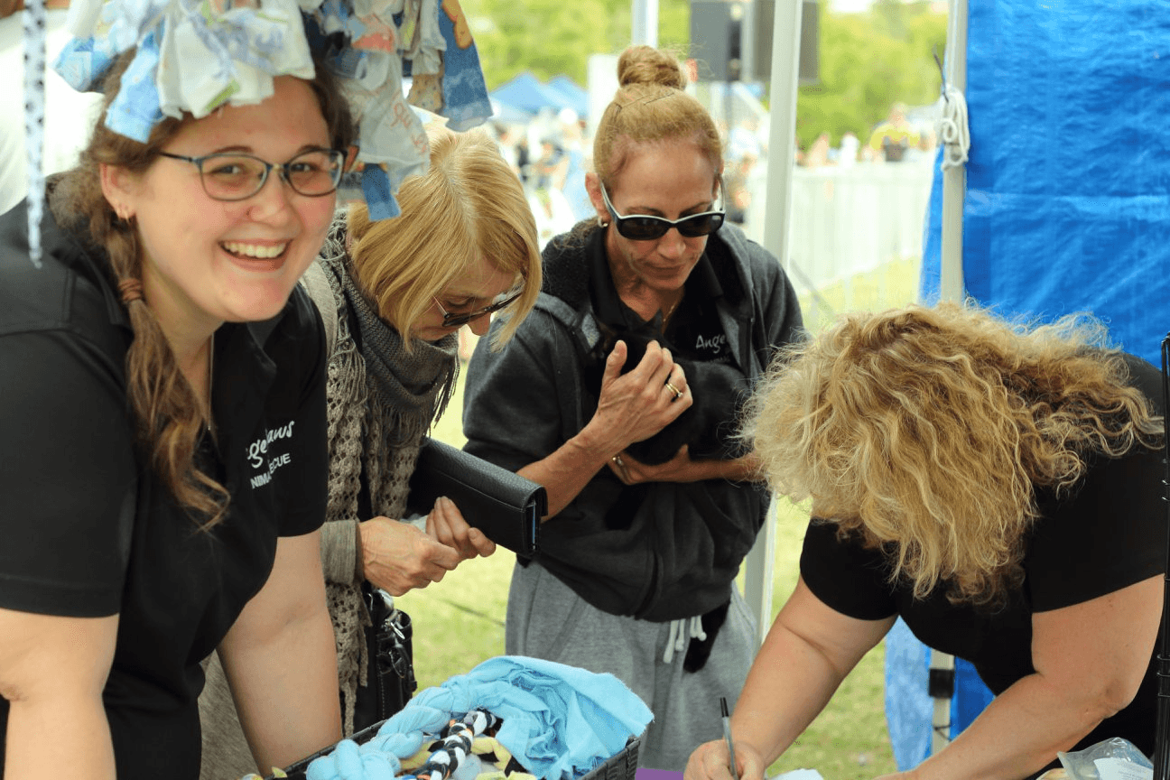 Volunteering Image -63f1c36fe4829