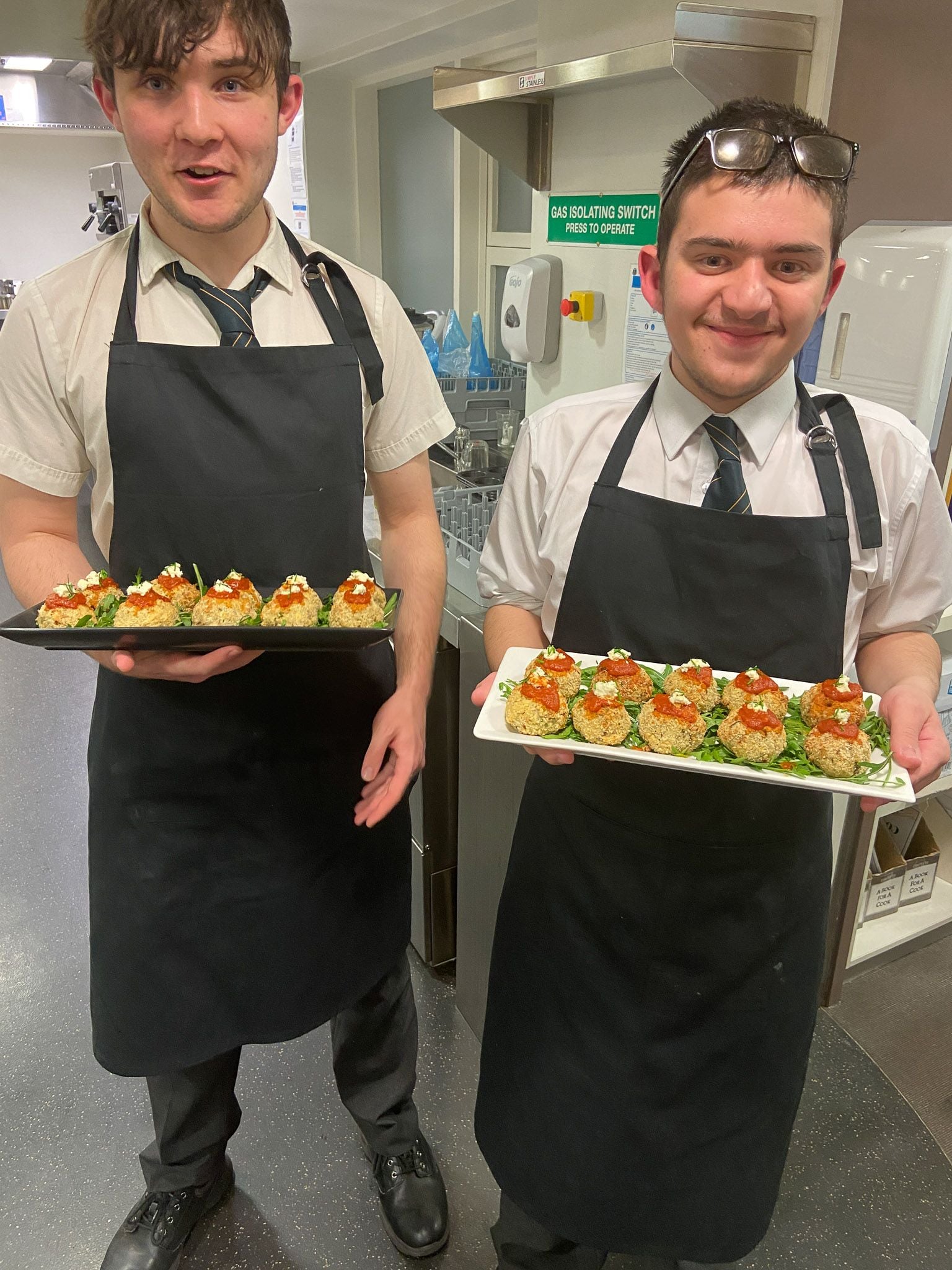 2022 TMC Old Scholar & Past Staff Reunion Image -63114a900b585