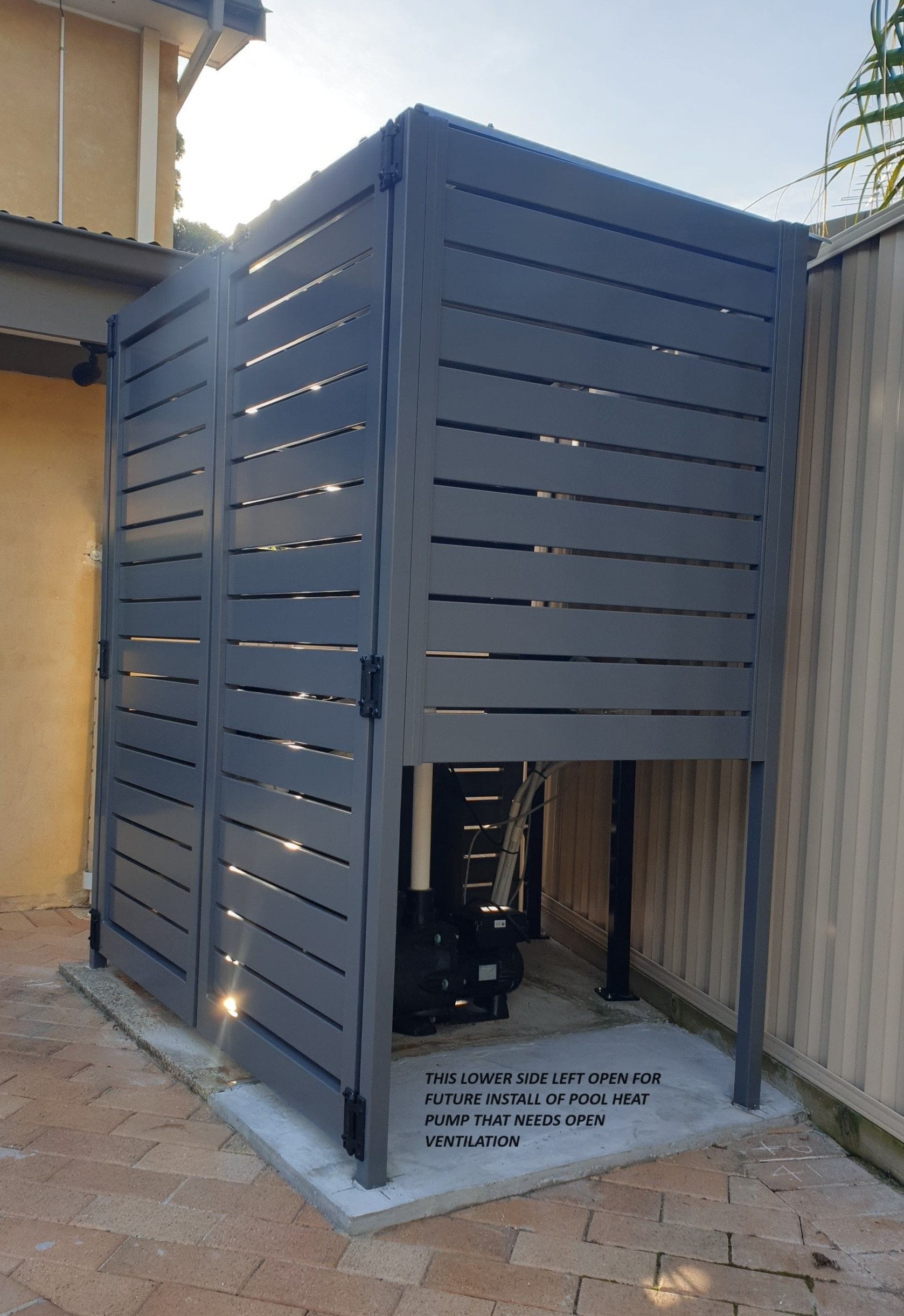 Westleigh_alum-slat-panels-pool-filter-shed