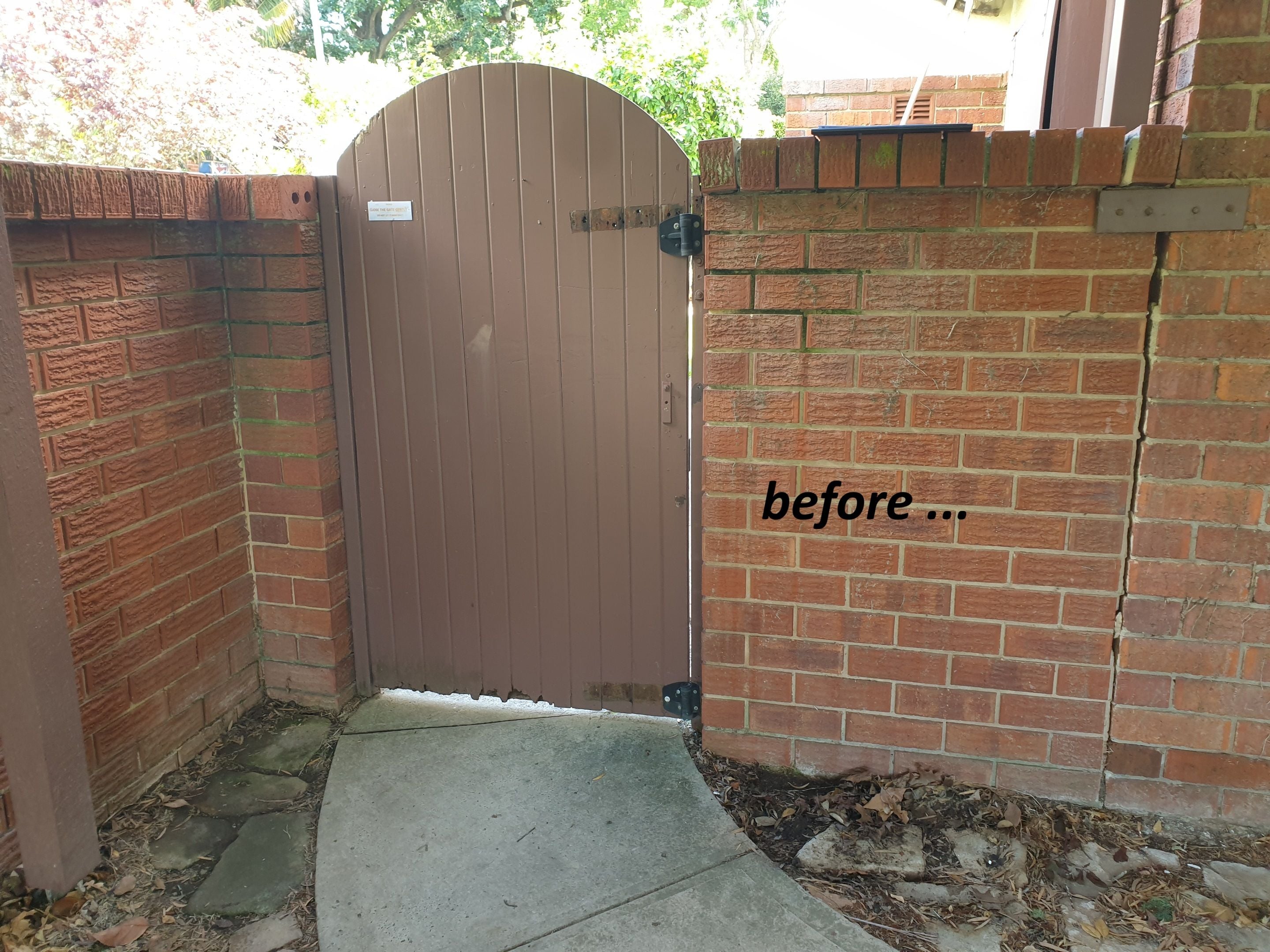 replace broken brick fence & gate with pool compliant paling fnc & gate