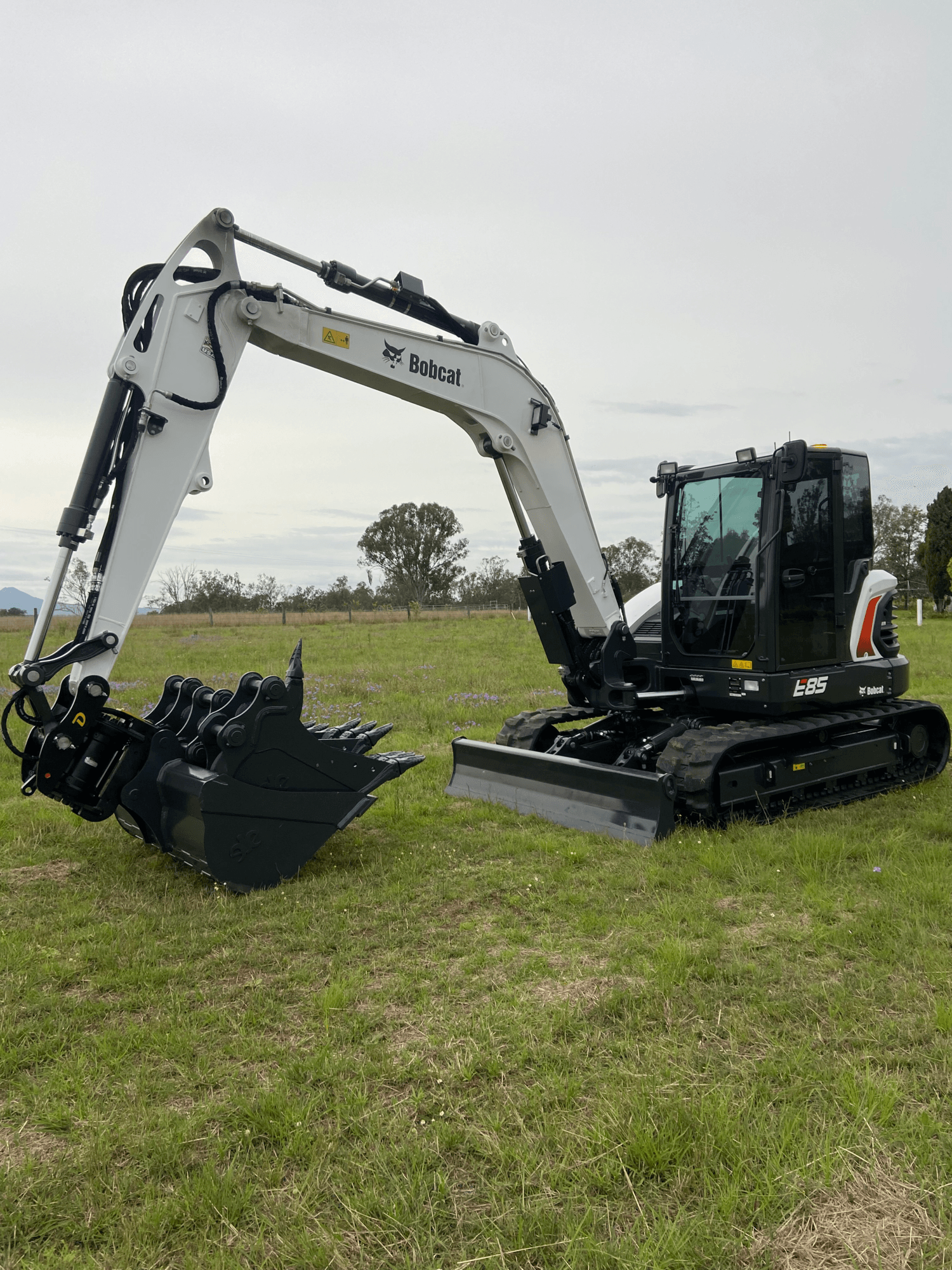 Excavator 8t