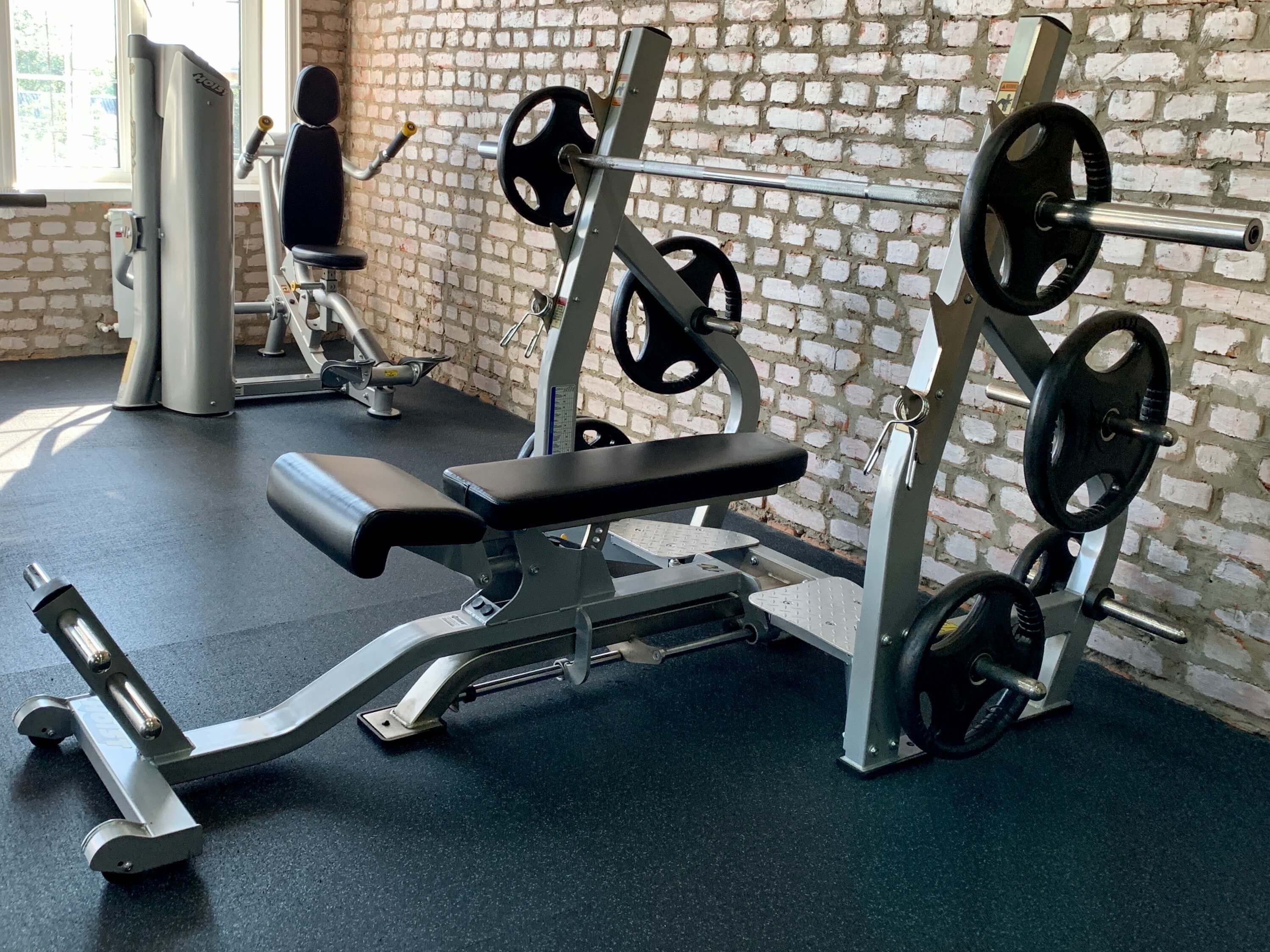 Need to get Gym Equipment to Your Customers? No Problem!